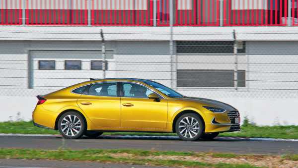 Hyundai Sonata против Kia K5 и Toyota Camry – сравнили три самых популярных бизнес седана. Какой лучше?